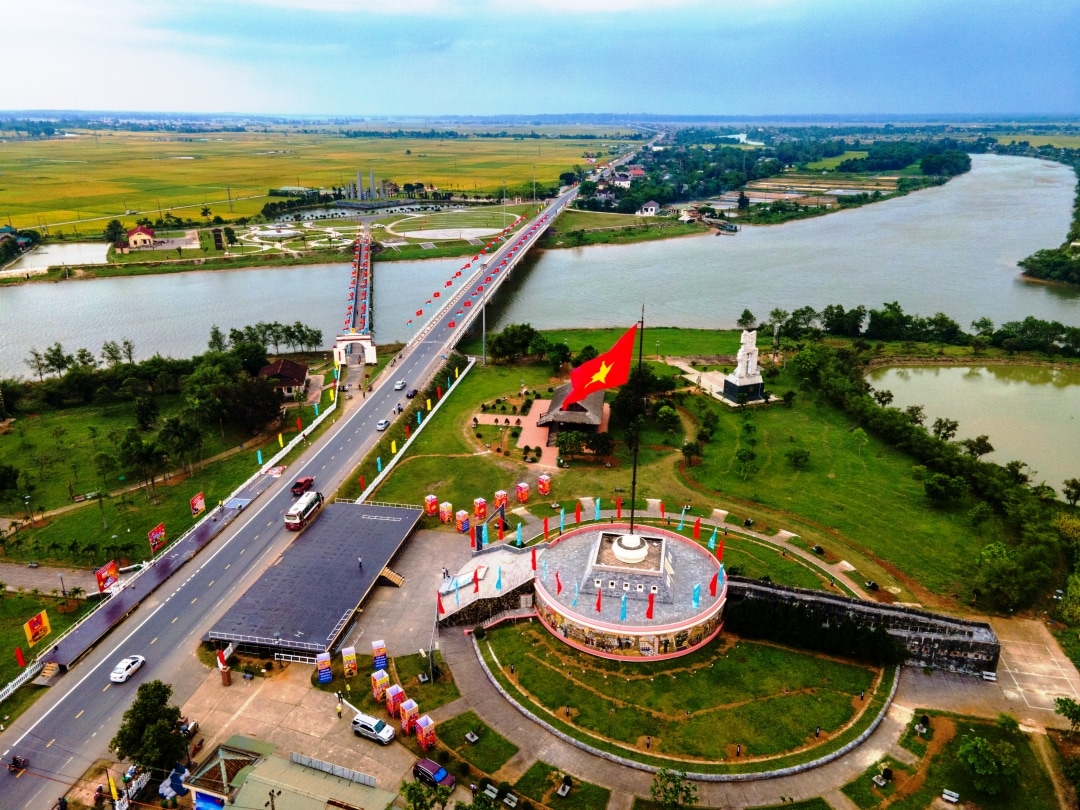 Cầu Hiền Lương